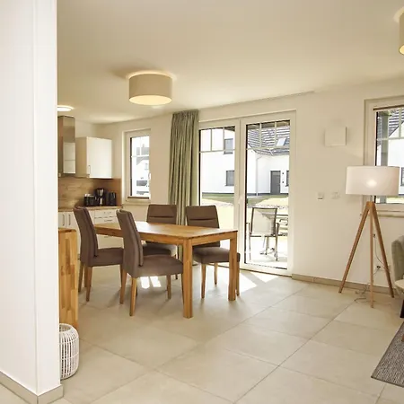 Rex Rugia Fewo12-1 Strandnah,terrasse,sauna,pool Apartment